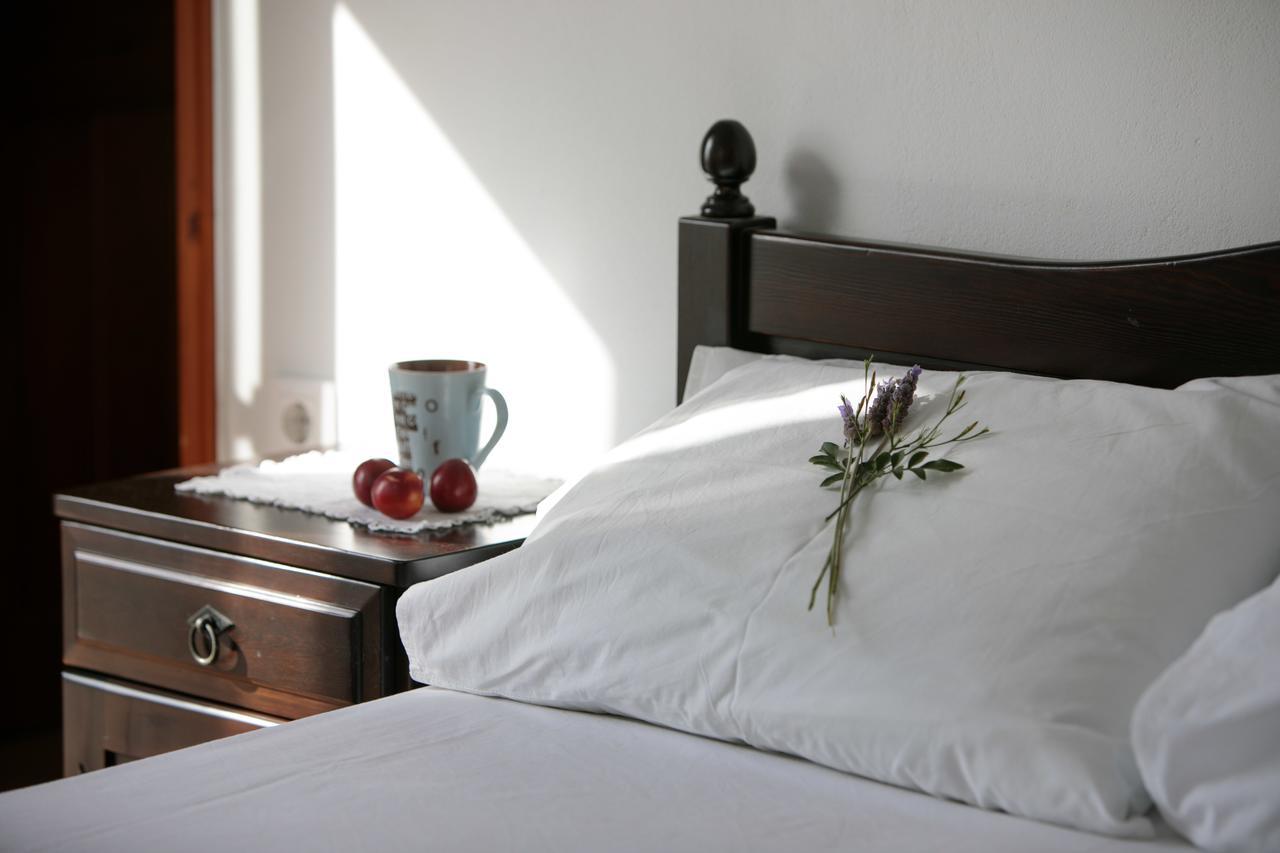 Athina Villa Ambrami